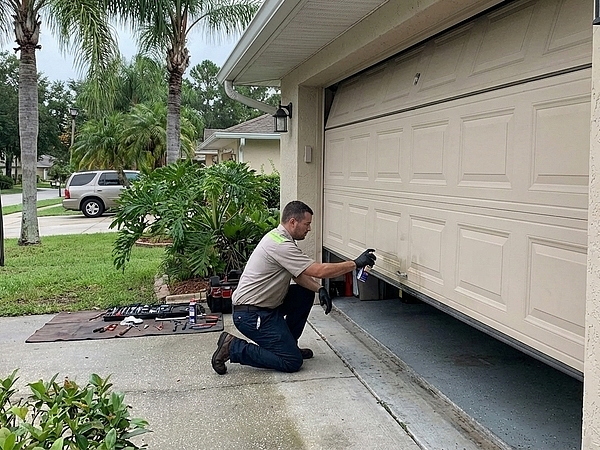 When to Schedule Preventive Garage Door Maintenance in Deltona