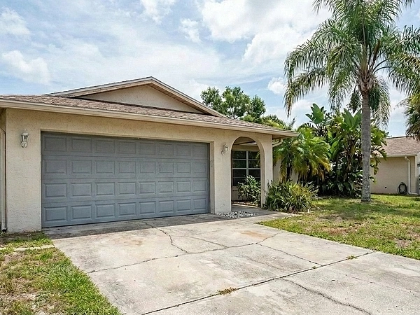 Is Your Garage Door in Volusia County Ready for a Full Replacement?