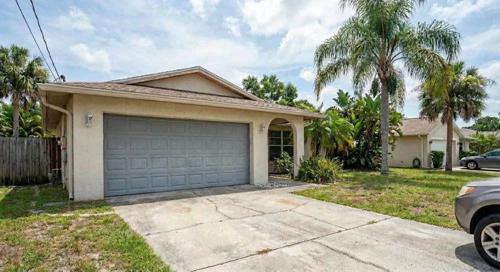 Is Your Garage Door in Volusia County Ready for a Full Replacement?